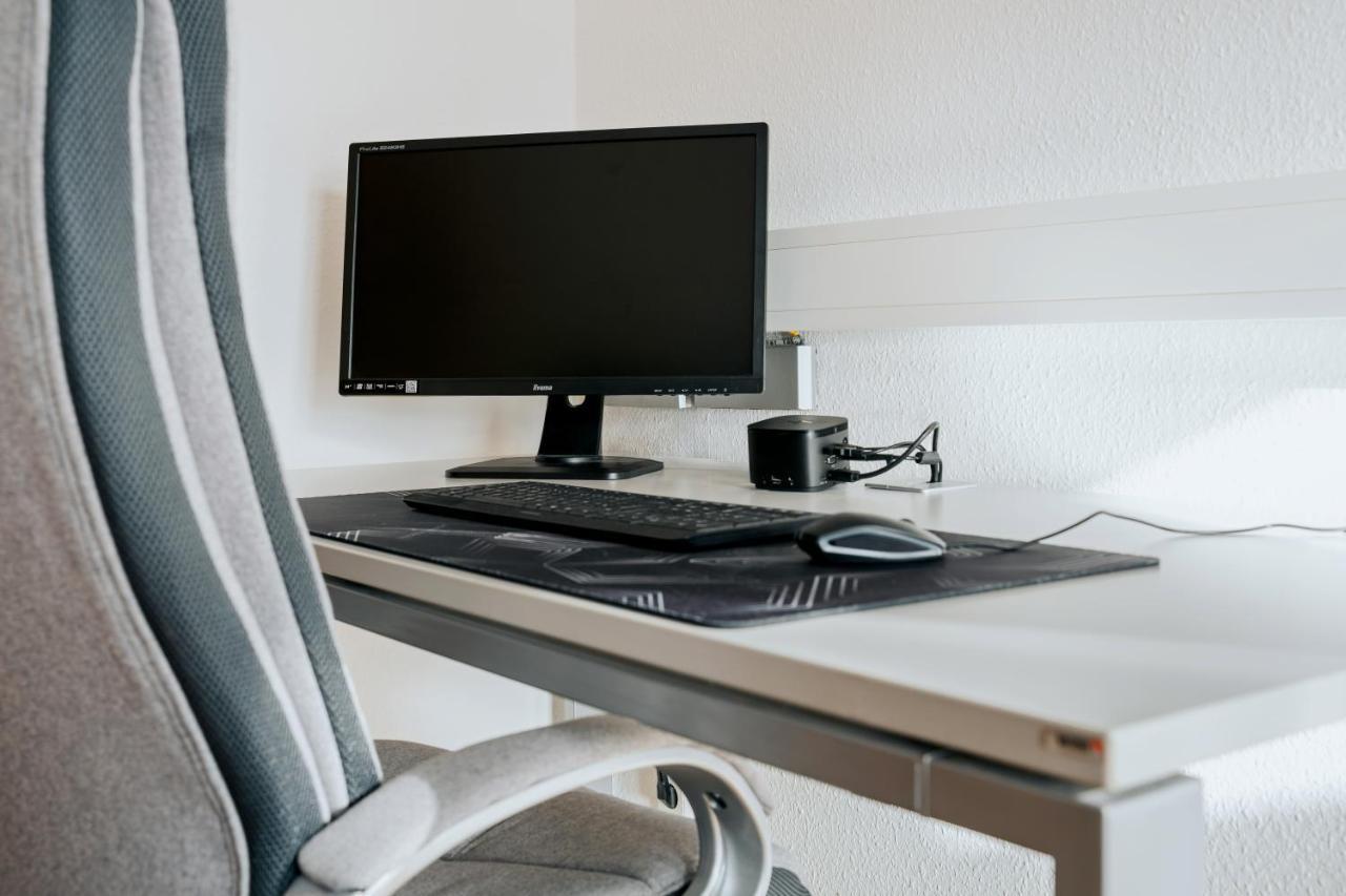 Blissplace 3 Zi Premium Apartment Nahe Getec Arena Mit Kingsize Betten Und Balkon Magdeburg Eksteriør billede