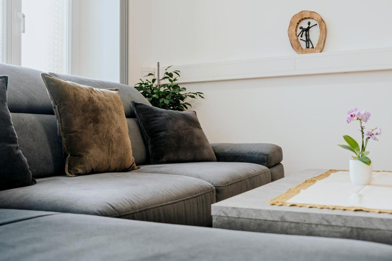 Blissplace 3 Zi Premium Apartment Nahe Getec Arena Mit Kingsize Betten Und Balkon Magdeburg Eksteriør billede