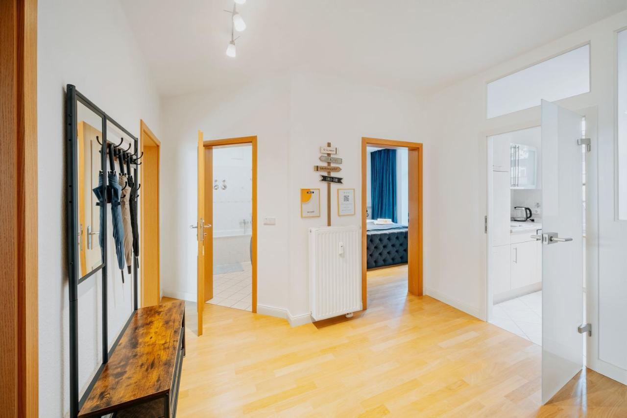 Blissplace 3 Zi Premium Apartment Nahe Getec Arena Mit Kingsize Betten Und Balkon Magdeburg Eksteriør billede